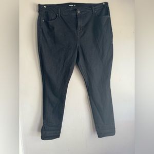 OLD NAVY curvy skinny jeans